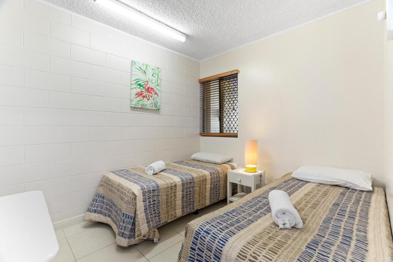 Whitsunday Waterfront Apartments 에일리비치 외부 사진