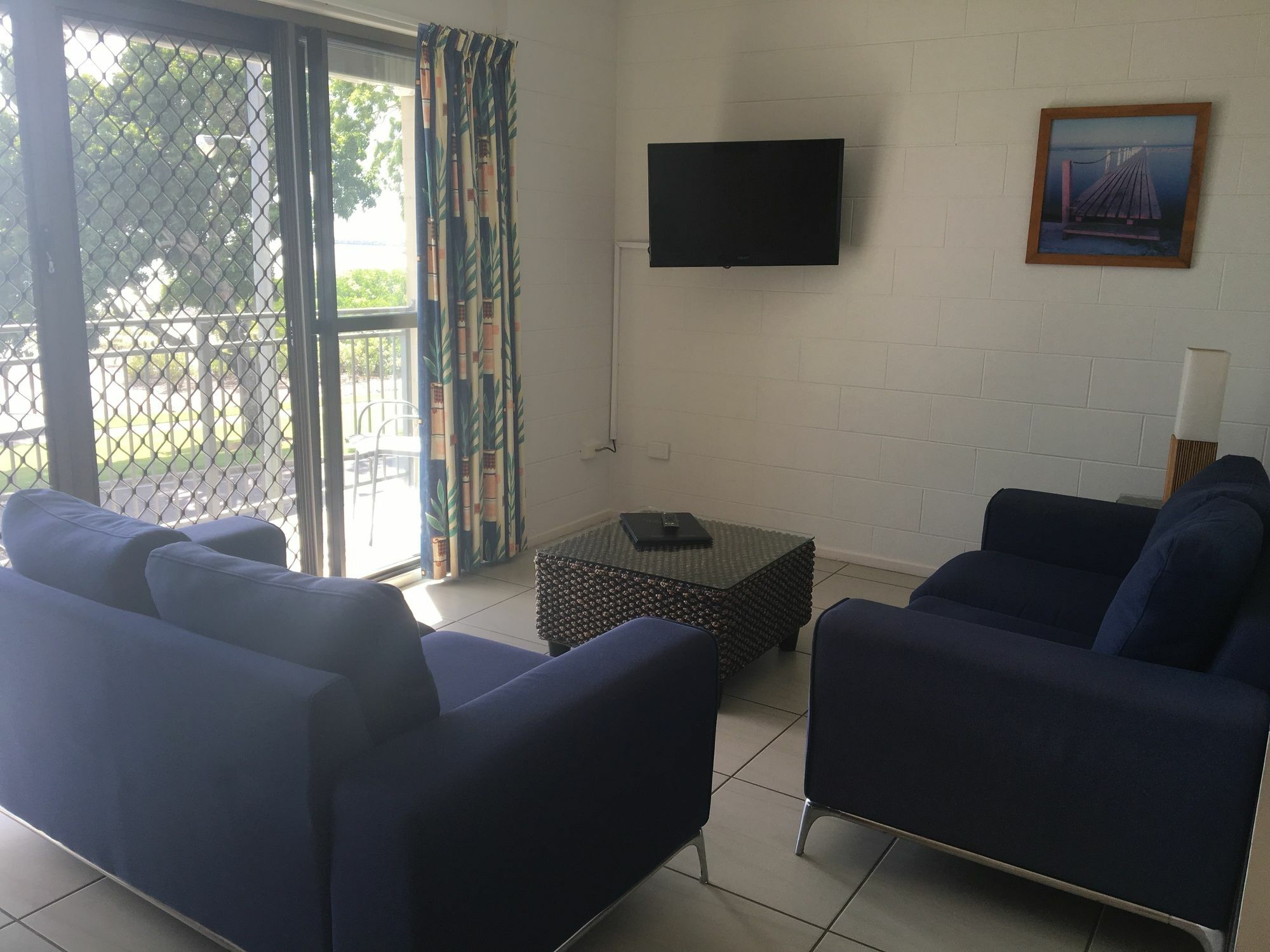 Whitsunday Waterfront Apartments 에일리비치 외부 사진